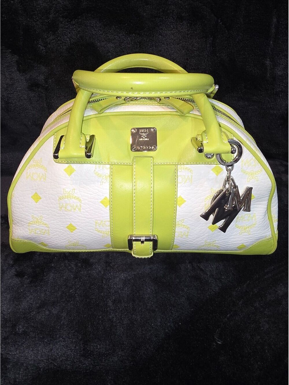 L3. RARE & LIMITED Visetos Apple Green & White Dome Boston